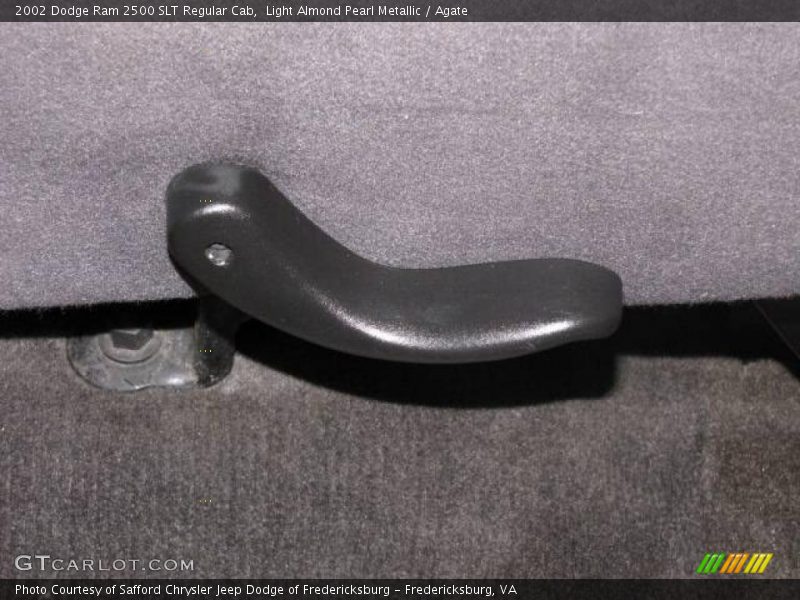 Light Almond Pearl Metallic / Agate 2002 Dodge Ram 2500 SLT Regular Cab