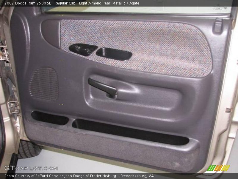 Light Almond Pearl Metallic / Agate 2002 Dodge Ram 2500 SLT Regular Cab