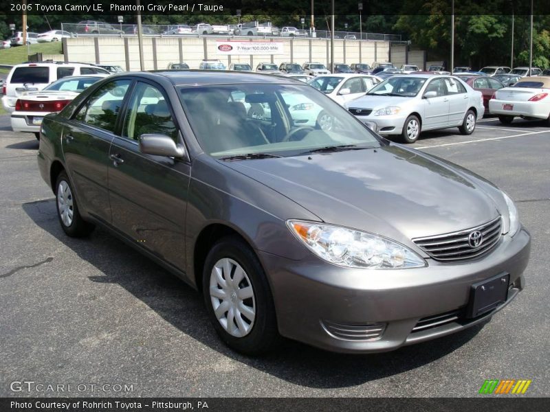 Phantom Gray Pearl / Taupe 2006 Toyota Camry LE