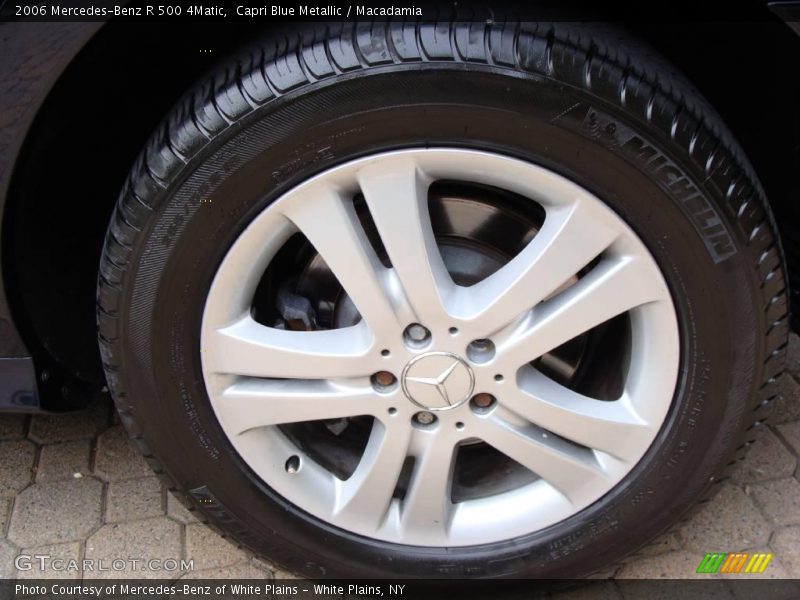 Capri Blue Metallic / Macadamia 2006 Mercedes-Benz R 500 4Matic