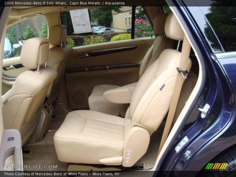 Capri Blue Metallic / Macadamia 2006 Mercedes-Benz R 500 4Matic