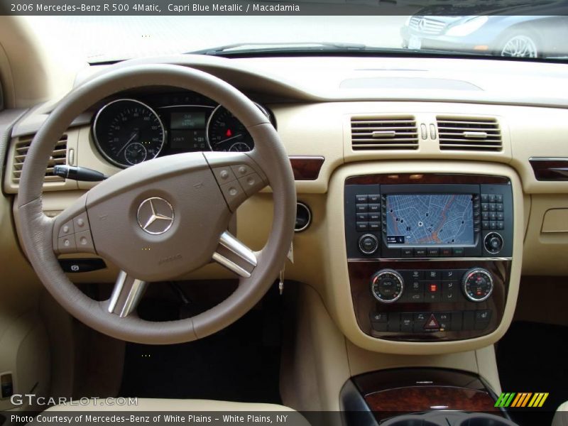 Capri Blue Metallic / Macadamia 2006 Mercedes-Benz R 500 4Matic