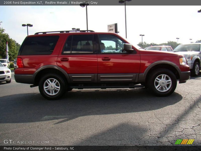 Redfire Metallic / Medium Flint Grey 2006 Ford Expedition XLT