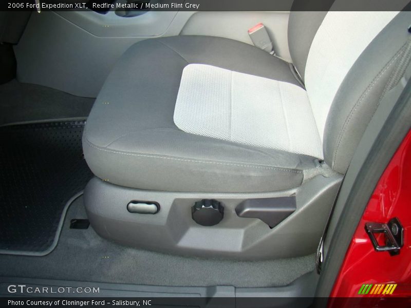 Redfire Metallic / Medium Flint Grey 2006 Ford Expedition XLT