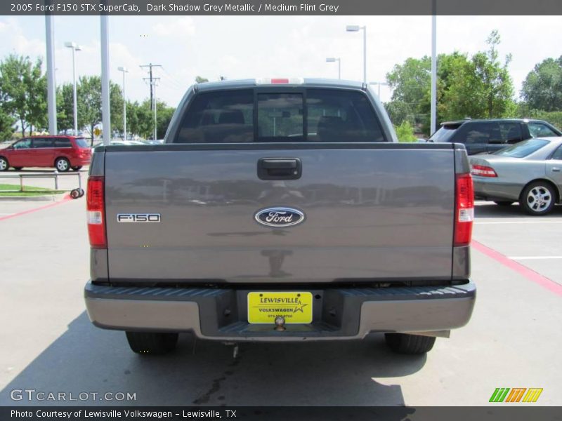 Dark Shadow Grey Metallic / Medium Flint Grey 2005 Ford F150 STX SuperCab