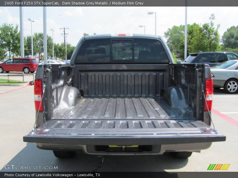 Dark Shadow Grey Metallic / Medium Flint Grey 2005 Ford F150 STX SuperCab