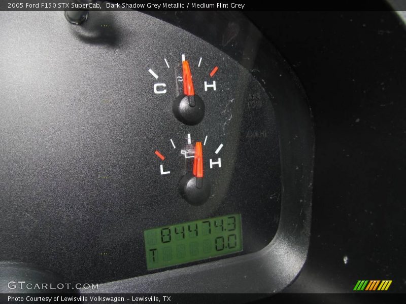 Dark Shadow Grey Metallic / Medium Flint Grey 2005 Ford F150 STX SuperCab