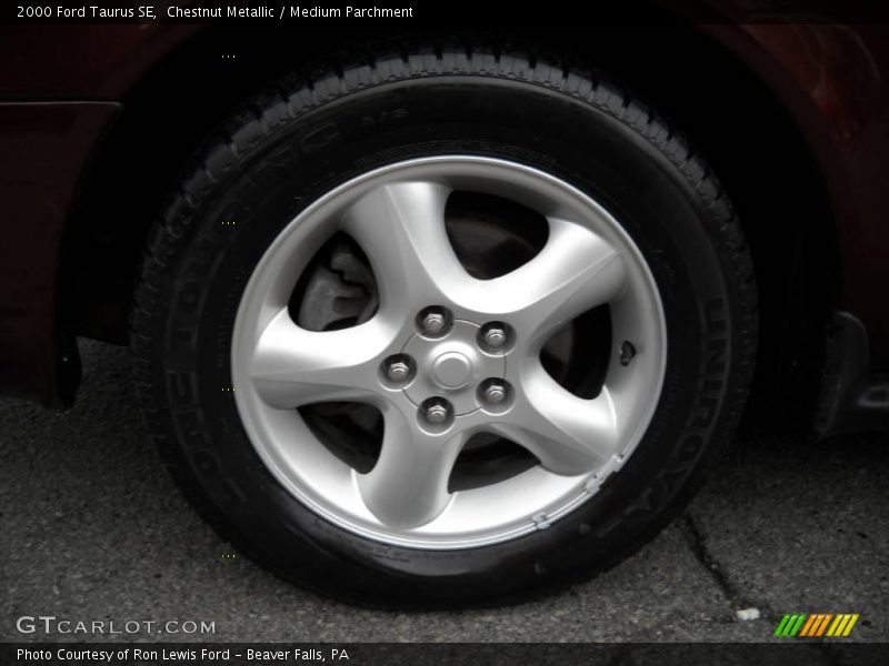 Chestnut Metallic / Medium Parchment 2000 Ford Taurus SE