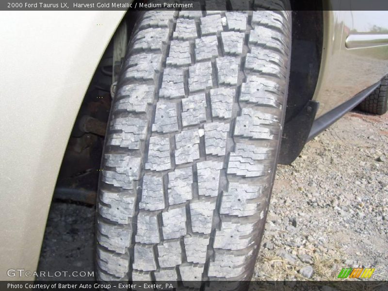 Harvest Gold Metallic / Medium Parchment 2000 Ford Taurus LX