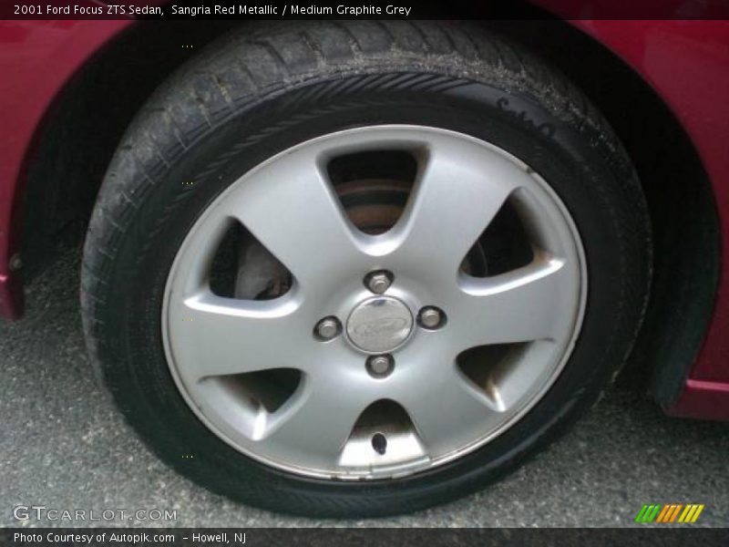 Sangria Red Metallic / Medium Graphite Grey 2001 Ford Focus ZTS Sedan