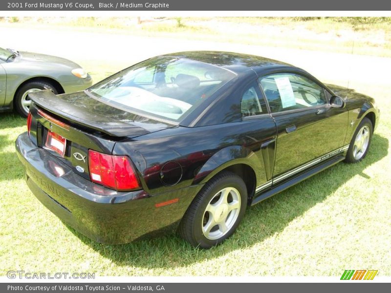 Black / Medium Graphite 2001 Ford Mustang V6 Coupe