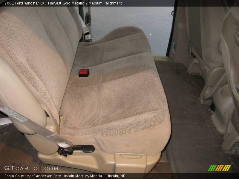 Harvest Gold Metallic / Medium Parchment 2001 Ford Windstar LX