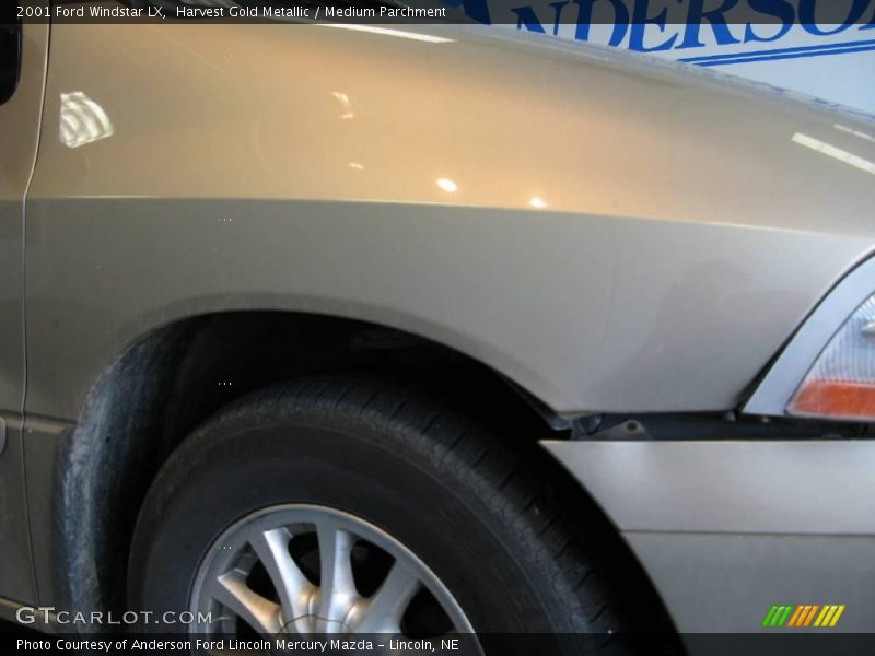 Harvest Gold Metallic / Medium Parchment 2001 Ford Windstar LX