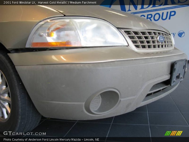 Harvest Gold Metallic / Medium Parchment 2001 Ford Windstar LX