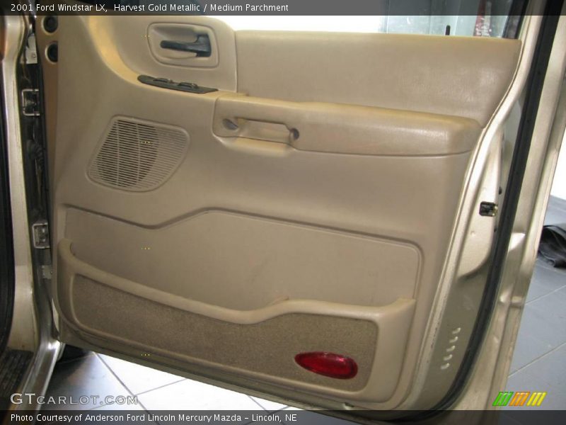 Harvest Gold Metallic / Medium Parchment 2001 Ford Windstar LX