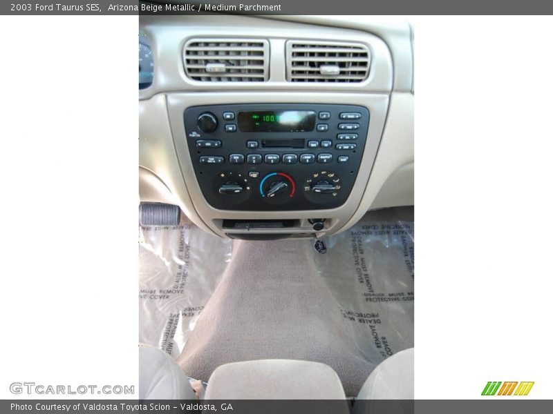 Arizona Beige Metallic / Medium Parchment 2003 Ford Taurus SES