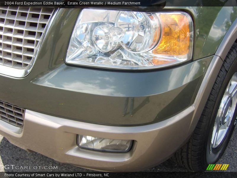 Estate Green Metallic / Medium Parchment 2004 Ford Expedition Eddie Bauer