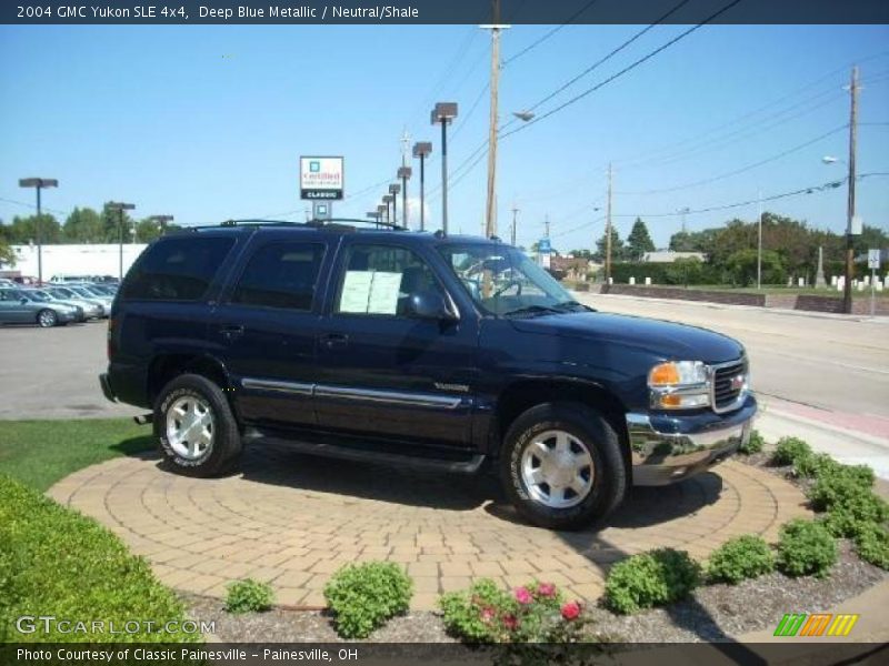 Deep Blue Metallic / Neutral/Shale 2004 GMC Yukon SLE 4x4