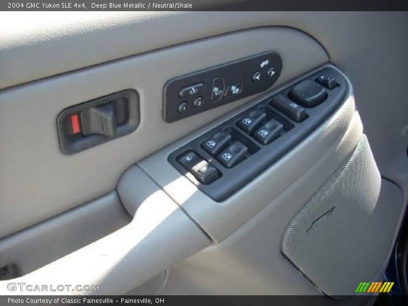 Deep Blue Metallic / Neutral/Shale 2004 GMC Yukon SLE 4x4