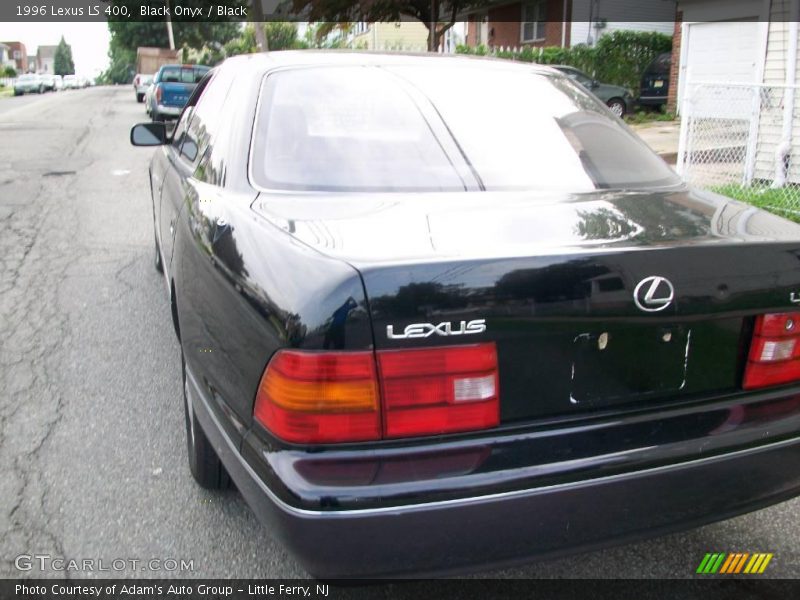 Black Onyx / Black 1996 Lexus LS 400