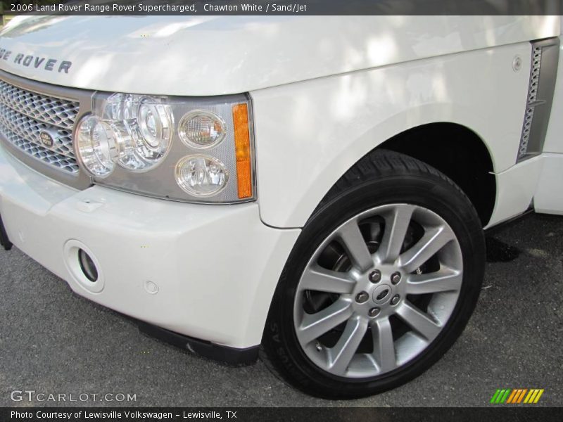 Chawton White / Sand/Jet 2006 Land Rover Range Rover Supercharged