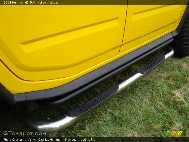 Yellow / Wheat 2004 Hummer H2 SUV