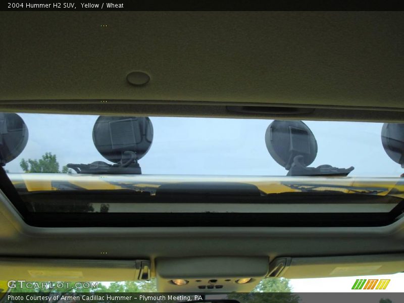 Yellow / Wheat 2004 Hummer H2 SUV