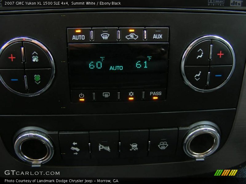 Summit White / Ebony Black 2007 GMC Yukon XL 1500 SLE 4x4