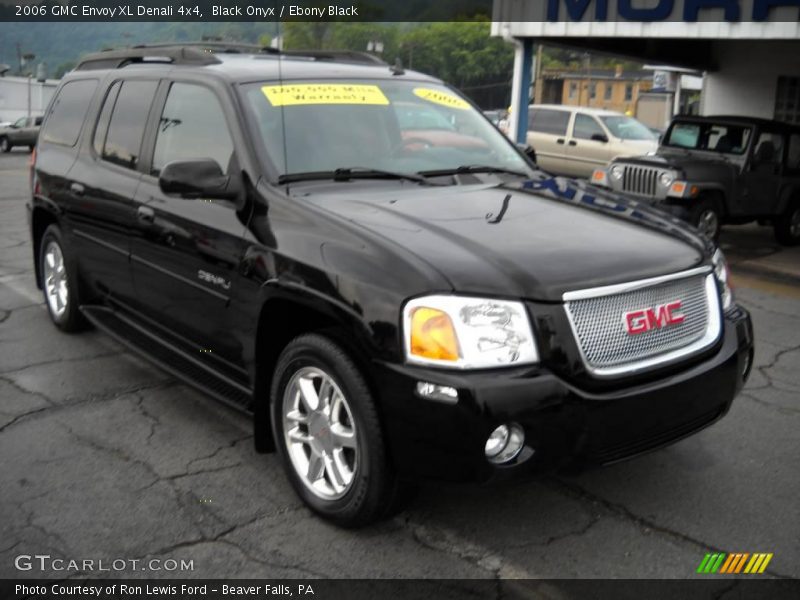 Black Onyx / Ebony Black 2006 GMC Envoy XL Denali 4x4