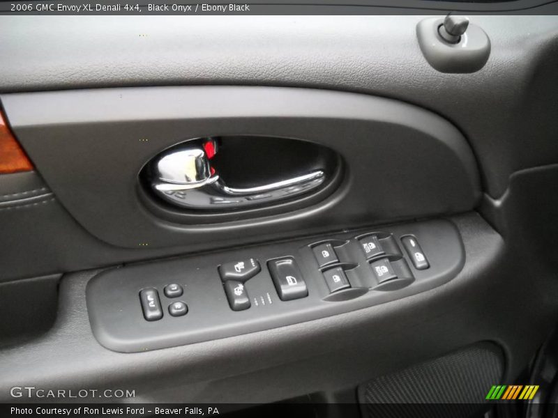 Black Onyx / Ebony Black 2006 GMC Envoy XL Denali 4x4