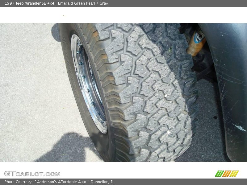 Emerald Green Pearl / Gray 1997 Jeep Wrangler SE 4x4