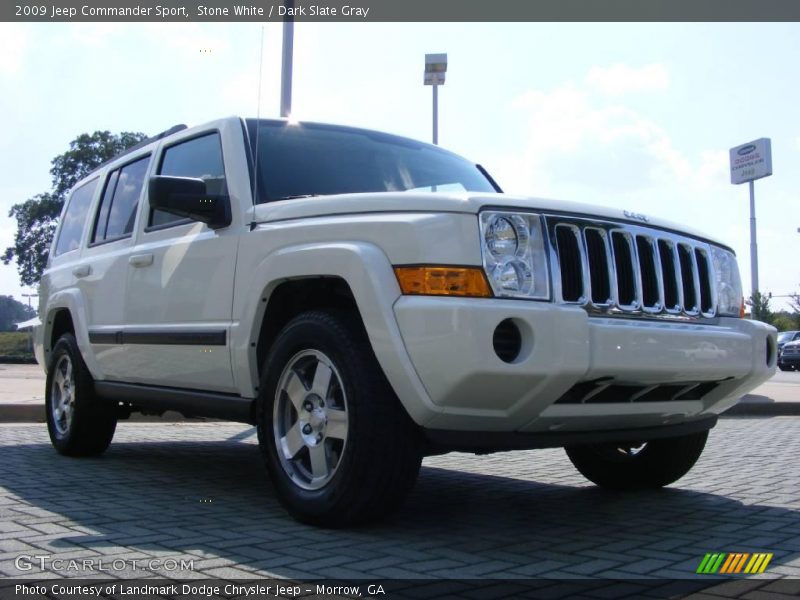 Stone White / Dark Slate Gray 2009 Jeep Commander Sport