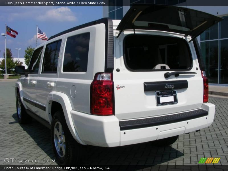 Stone White / Dark Slate Gray 2009 Jeep Commander Sport