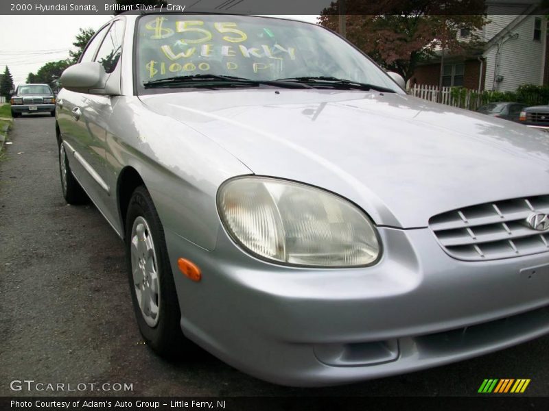 Brilliant Silver / Gray 2000 Hyundai Sonata