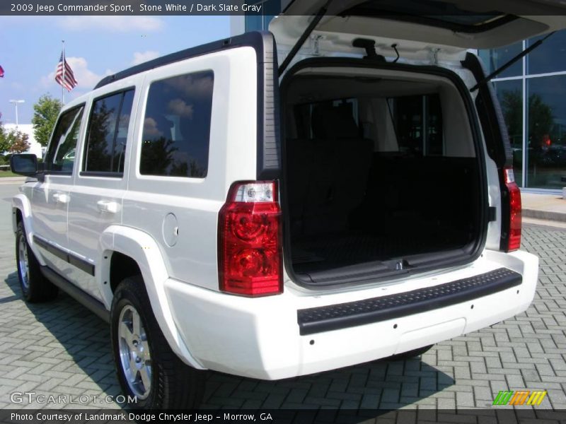 Stone White / Dark Slate Gray 2009 Jeep Commander Sport
