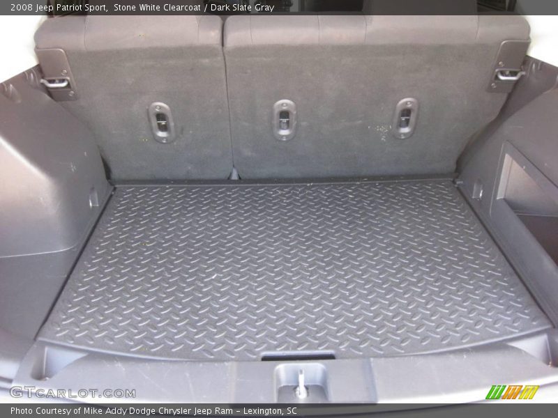 Stone White Clearcoat / Dark Slate Gray 2008 Jeep Patriot Sport