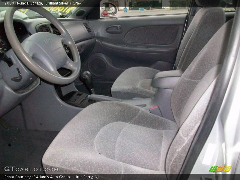 Brilliant Silver / Gray 2000 Hyundai Sonata