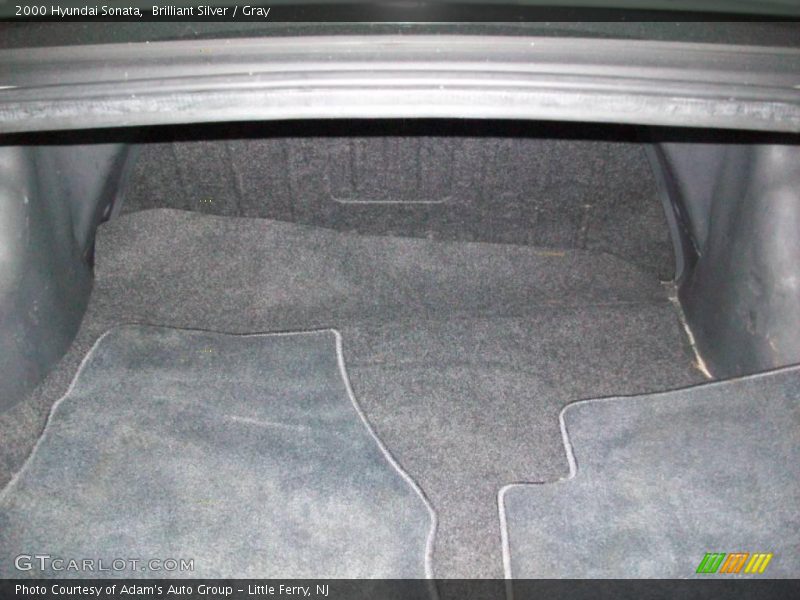 Brilliant Silver / Gray 2000 Hyundai Sonata