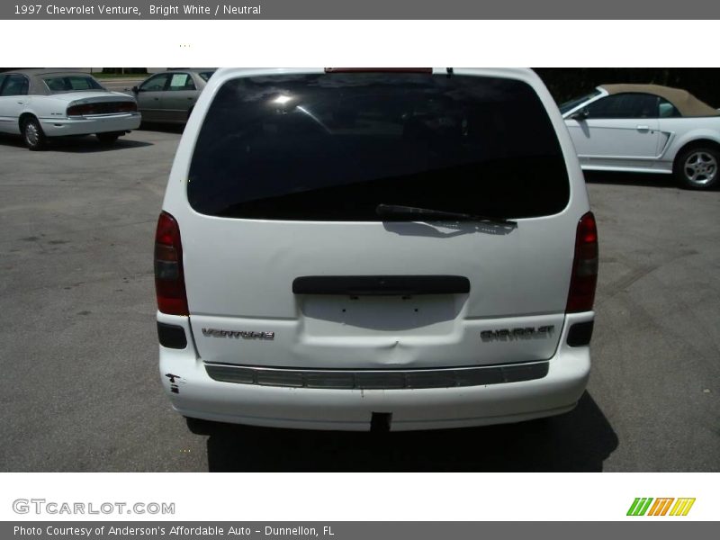Bright White / Neutral 1997 Chevrolet Venture