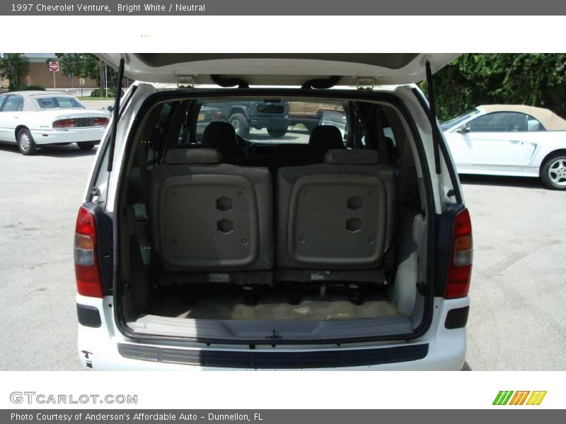 Bright White / Neutral 1997 Chevrolet Venture