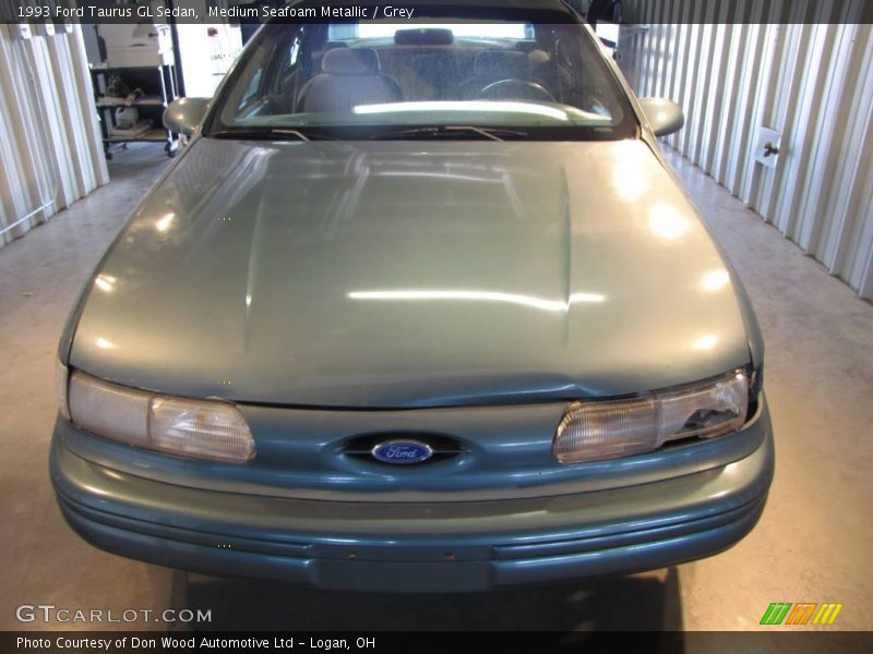 Medium Seafoam Metallic / Grey 1993 Ford Taurus GL Sedan
