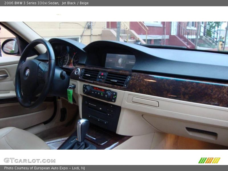 Jet Black / Beige 2006 BMW 3 Series 330xi Sedan
