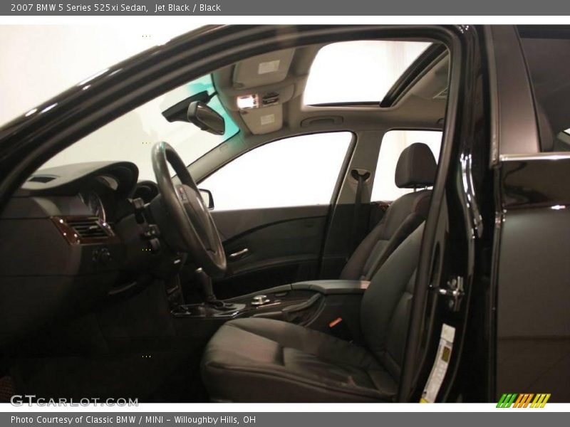 Jet Black / Black 2007 BMW 5 Series 525xi Sedan