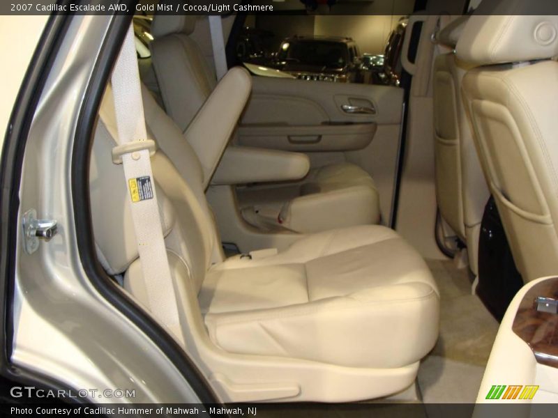 Gold Mist / Cocoa/Light Cashmere 2007 Cadillac Escalade AWD