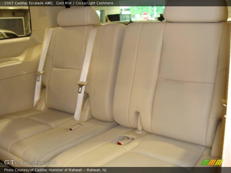 Gold Mist / Cocoa/Light Cashmere 2007 Cadillac Escalade AWD