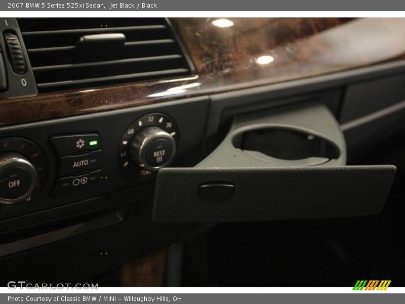 Jet Black / Black 2007 BMW 5 Series 525xi Sedan
