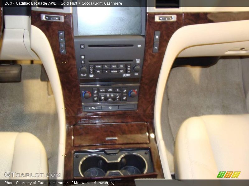 Gold Mist / Cocoa/Light Cashmere 2007 Cadillac Escalade AWD