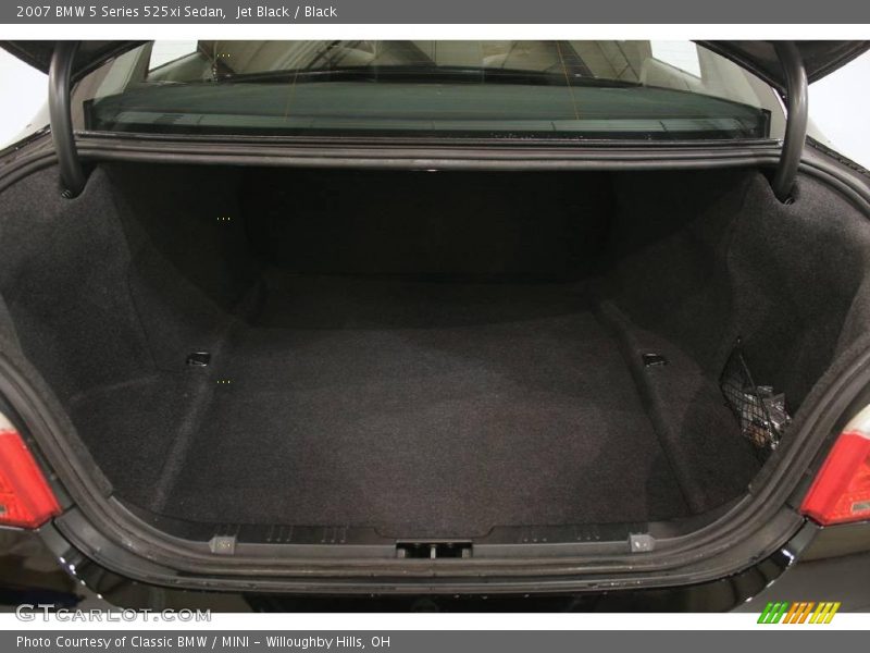 Jet Black / Black 2007 BMW 5 Series 525xi Sedan