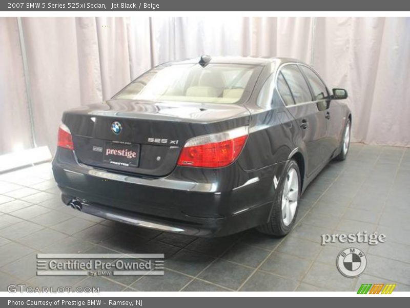 Jet Black / Beige 2007 BMW 5 Series 525xi Sedan