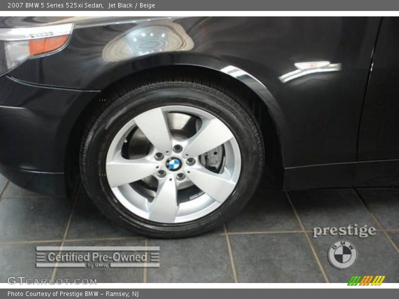 Jet Black / Beige 2007 BMW 5 Series 525xi Sedan